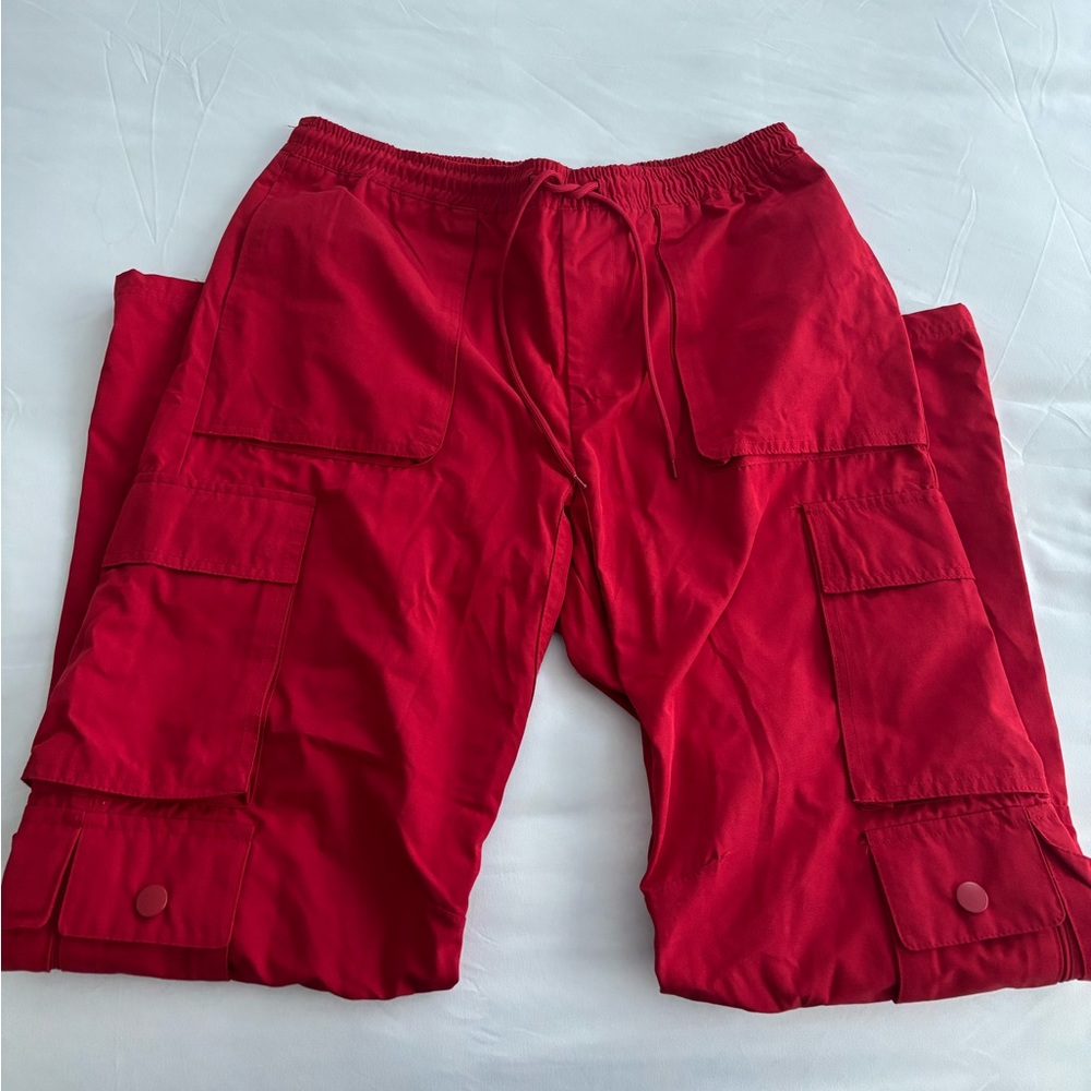 Forever 21 Red Cargo Pants with Relaxed Fit mens large but fit as women’s large!